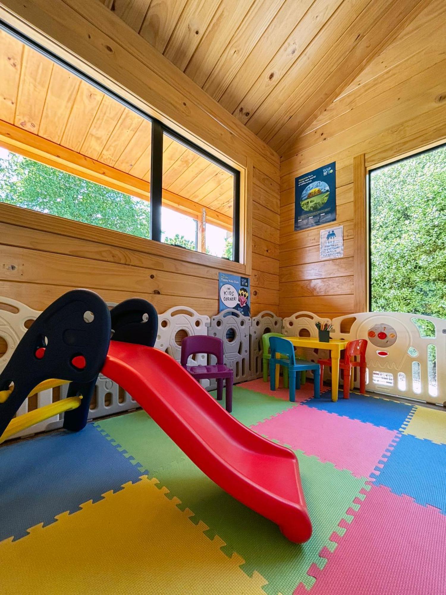 Kingston Top 10 Holiday Park Bagian luar foto